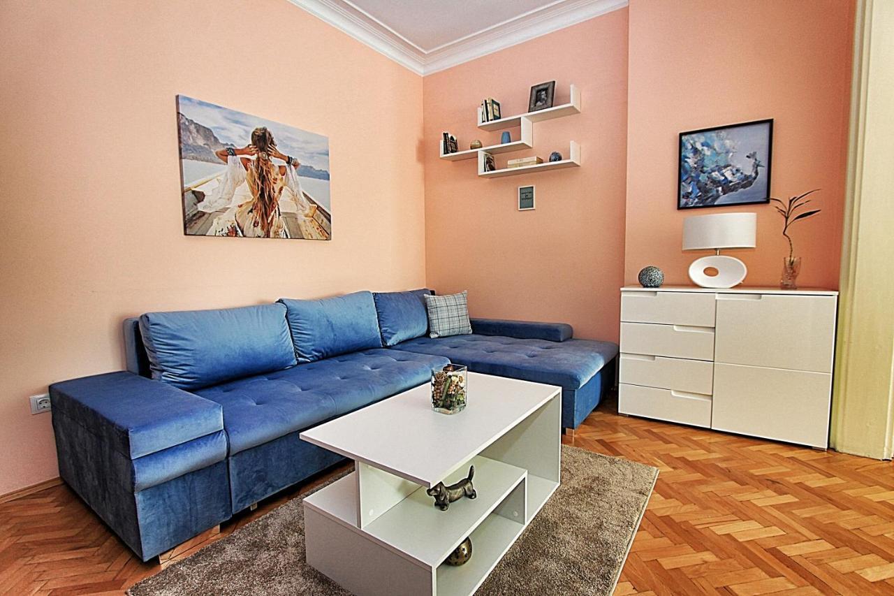 Colorful Apartment Σόφια Εξωτερικό φωτογραφία