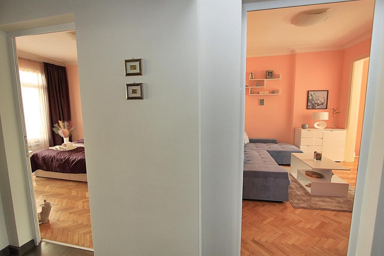 Colorful Apartment Σόφια Εξωτερικό φωτογραφία