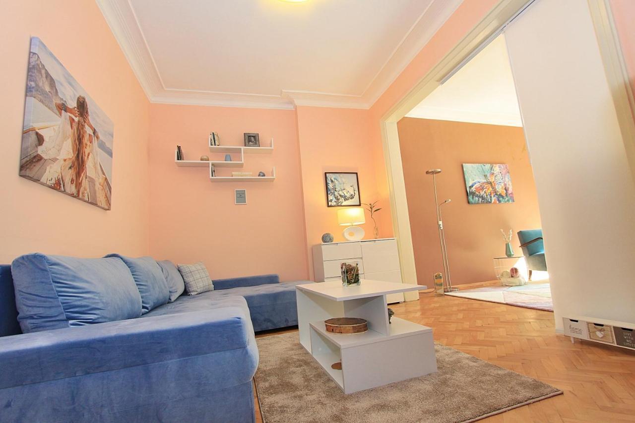 Colorful Apartment Σόφια Εξωτερικό φωτογραφία