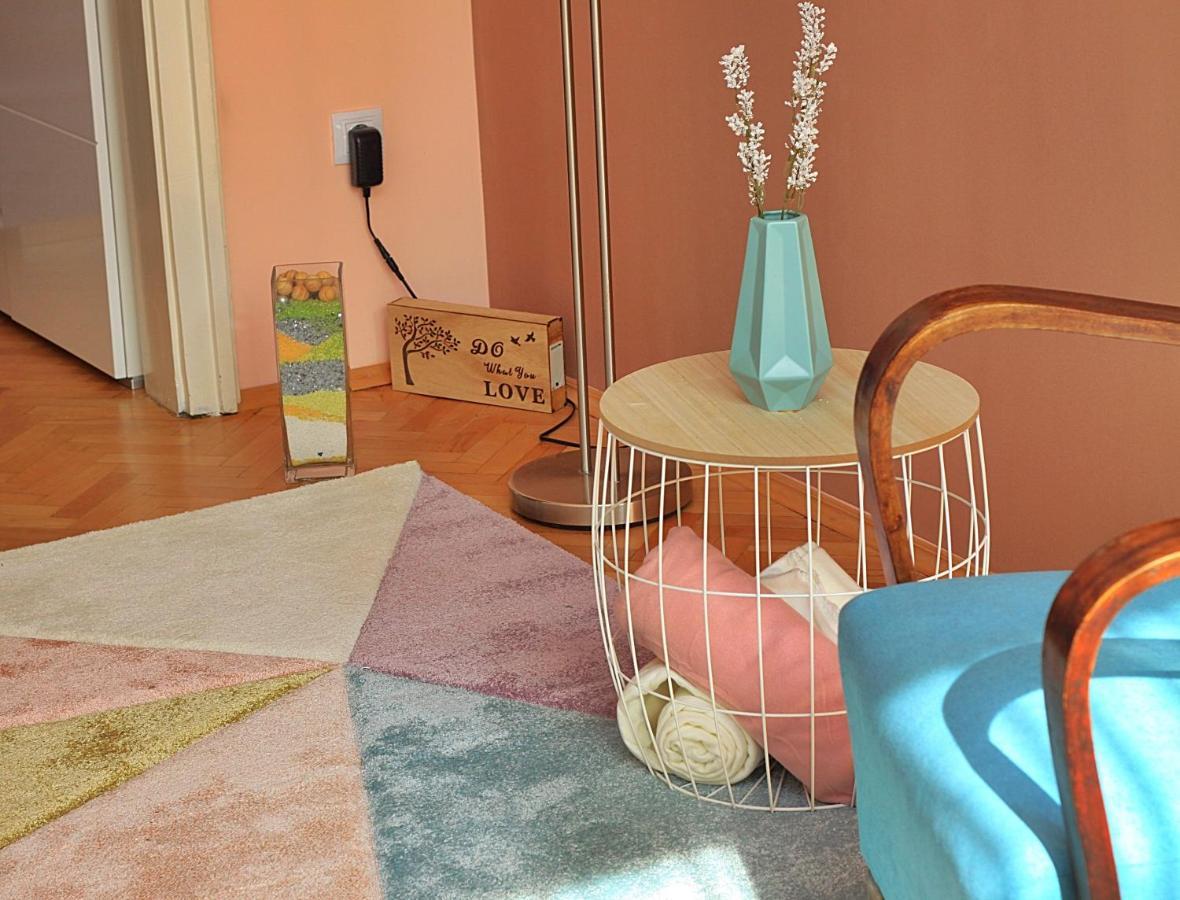 Colorful Apartment Σόφια Εξωτερικό φωτογραφία